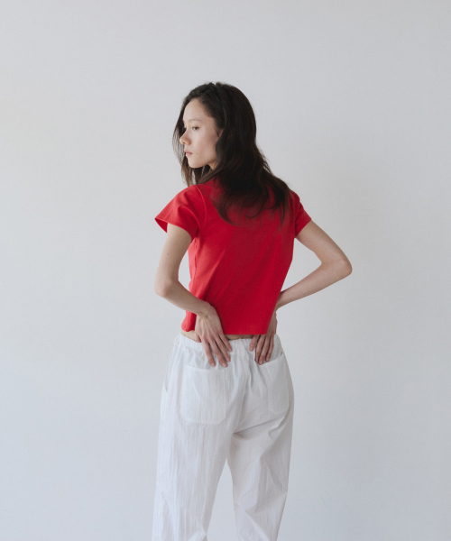 YEARNING（イヤニング）の「ESSENTIAL RIB SLIM TEE, RED（Tシャツ/カットソー・レディース・その他・FREE）」の3枚目の写真