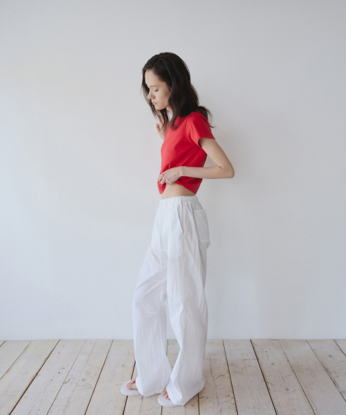 YEARNING（イヤニング）の「ESSENTIAL RIB SLIM TEE, RED（Tシャツ/カットソー・レディース・その他・FREE）」の4枚目の写真