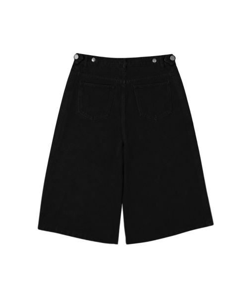 RANDOMOFF（ランダムオフ）の「BTB : SANP BUTTON BERMUDA SHORTS [SHADOW BLACK]（その他パンツ・レディース・ブラック・X-LARGE/LARGE/MEDIUM/SMALL）」の4枚目の写真
