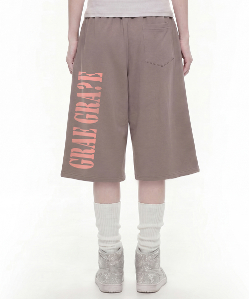GRAVER（グレーバー）の「[ユニセックス]GRAE GRAVE バミューダパンツ_2カラー（スウェットパンツ・レディース・ブラック/アッシュブラウン・ONE SIZE）」の6枚目の写真