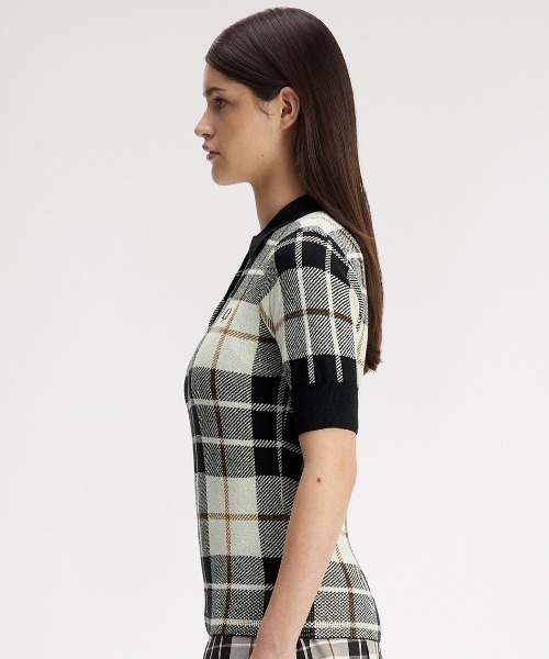 FRED PERRY（フレッドペリー）の「Boucle Tartan Knitted Shirt／ブークレタータンチェックニットシャツ（ポロシャツ・レディース・ベージュ・10）」の7枚目の写真