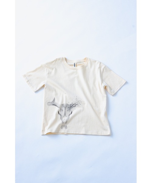 TAMYU(タミュー)の「TAMYU - Tau Graphic Tee / タウグラフィックTシャツ(Tシャツ/カットソー・メンズ・アイボリー/ブラック/チャコールグレー・FREE/SMALL)」の12枚目の写真