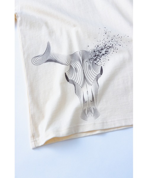 TAMYU(タミュー)の「TAMYU - Tau Graphic Tee / タウグラフィックTシャツ(Tシャツ/カットソー・メンズ・アイボリー/ブラック/チャコールグレー・FREE/SMALL)」の20枚目の写真