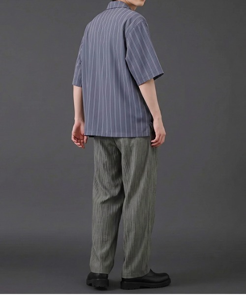 revertical（リバーティカル）の「マルチストライプ  半袖シャツ（シャツ/ブラウス・メンズ・チャコール/グリーン・MEDIUM/SMALL/LARGE）」の6枚目の写真