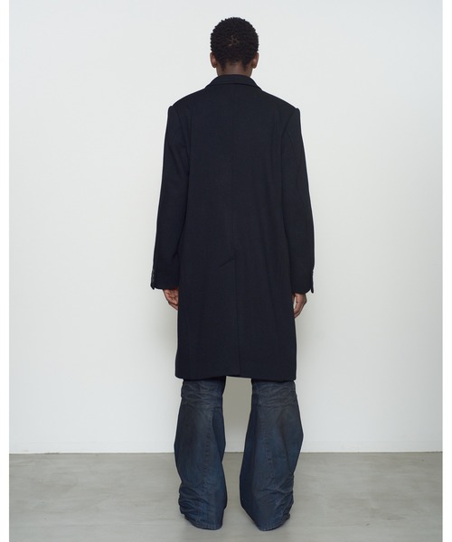 NVRFRGT（ネヴァーフォーゲット）の「SINGLE BREASTED COAT（チェスターコート・メンズ・ブラウン/ブラック・2/1）」の5枚目の写真