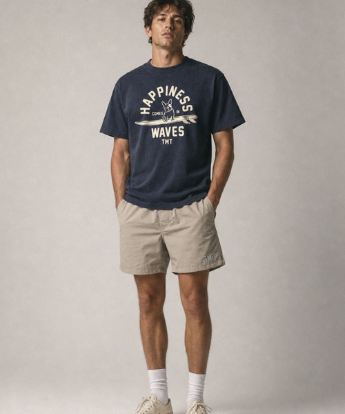 TMT(ティーエムティー)の「6.2oz COTTON S/S Tee (surf dog)(Tシャツ/カットソー・メンズ・ホワイト/ネイビー・SMALL/MEDIUM/LARGE/X-LARGE)」の6枚目の写真