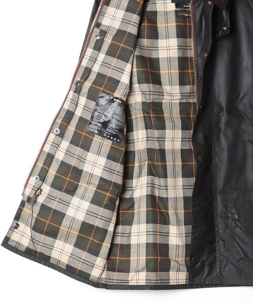 Barbour(バブアー)の「【BEAUFORT / ビューフォート】ワックス ジャケット レギュラーフィット(ブルゾン・メンズ・グリーン・34/38/40/44/42/36)」の11枚目の写真