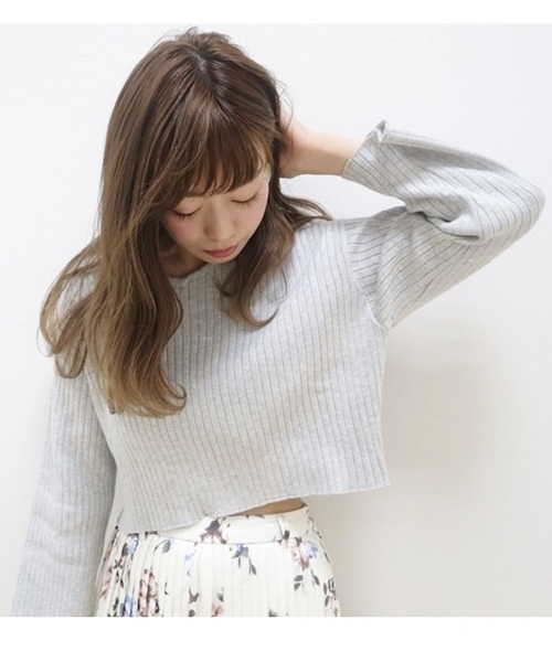 Chico（チコ）の「【who's who Chico】 短丈リブトップス（ニット/セーター・レディース・アイボリー/ピンクベージュ/グレー/ライトグリーン・FREE）」の3枚目の写真