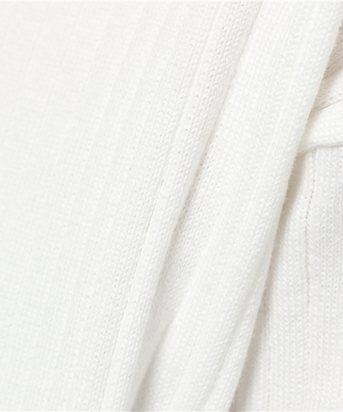 Chico（チコ）の「【who's who Chico】 短丈リブトップス（ニット/セーター・レディース・アイボリー/ピンクベージュ/グレー/ライトグリーン・FREE）」の9枚目の写真