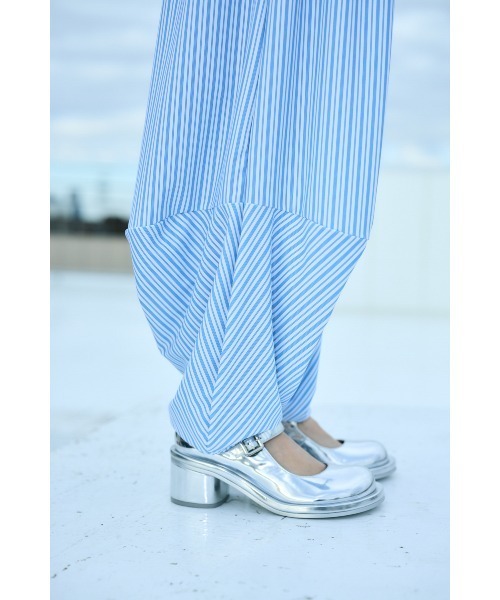 ENFOLD(エンフォルド)の「BOX-TUCK PANTS(その他パンツ・レディース・ホワイト・38/36)」の6枚目の写真