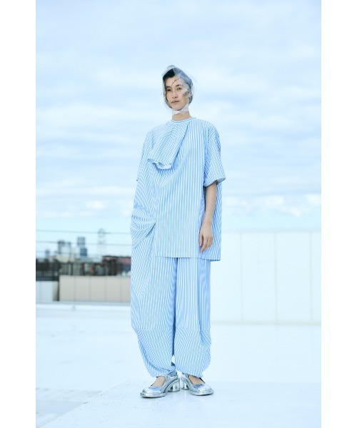 ENFOLD(エンフォルド)の「BOX-TUCK PANTS(その他パンツ・レディース・ホワイト・38/36)」の8枚目の写真