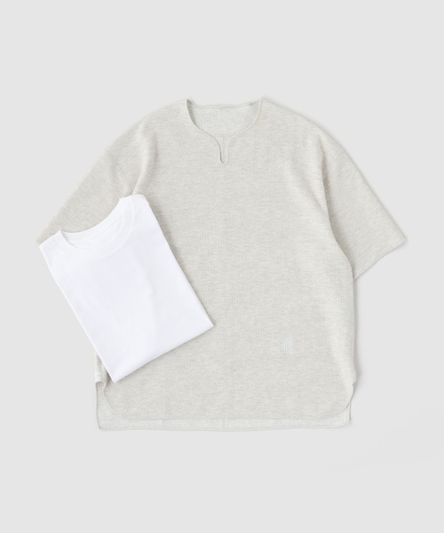 B.C STOCK(ベーセーストック)の「【2点セット】スリットネックサーマル TEE(Tシャツ/カットソー・メンズ・アイボリー/イエロー/ブラック系その他/サックスブルー/ホワイト・LARGE/MEDIUM)」の3枚目の写真
