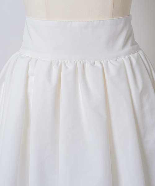 GIUNON(ジウノン)の「back shirring midi skirt / バックシャーリングミディスカート(スカート・レディース・ベージュ/ブラック/ホワイト・0/1)」の7枚目の写真