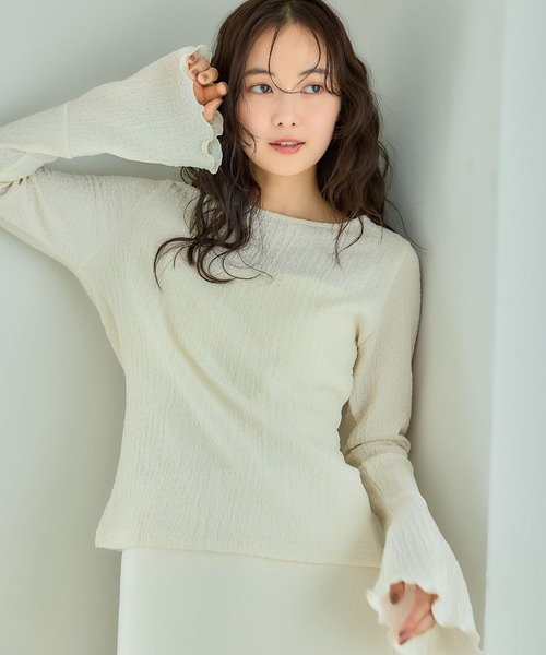 mysty woman（ミスティウーマン）の「フレアスリーブカットソー長袖　 1077976（Tシャツ/カットソー・レディース・ブラック/ブラウン/オフホワイト・FREE）」の9枚目の写真
