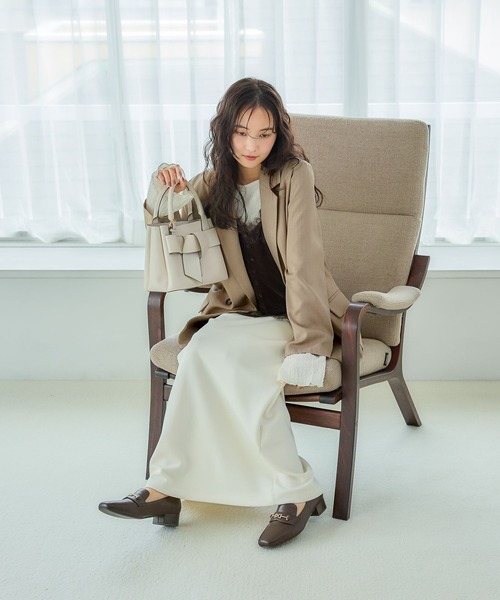 mysty woman（ミスティウーマン）の「フレアスリーブカットソー長袖　 1077976（Tシャツ/カットソー・レディース・ブラック/ブラウン/オフホワイト・FREE）」の4枚目の写真