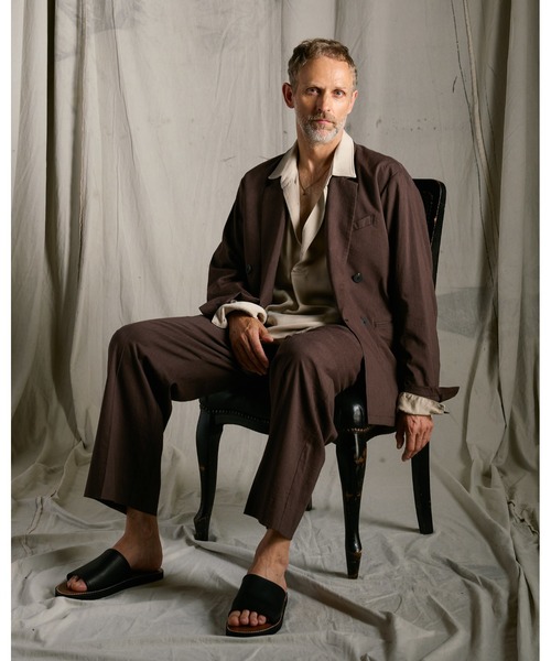 wjk(ダヴルジェイケイ)の「viscose linen double-breasted jacket(テーラードジャケット・メンズ・ブラウン/スミクロ・X-LARGE/LARGE/MEDIUM/SMALL)」の4枚目の写真