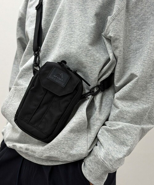 GREGORY(グレゴリー)の「【GREGORY/グレゴリー】PAWABUNGA POCKET CORDURA BALLISTIC LIGHT(ショルダーバッグ・メンズ・ブラック・FREE)」の1枚目の写真