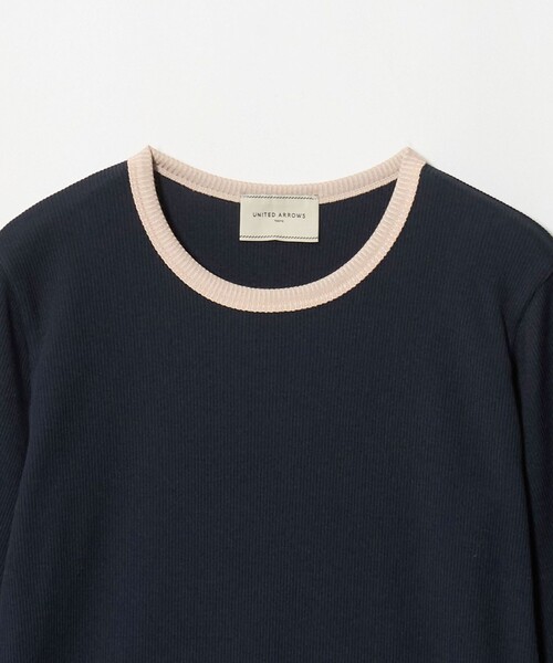 UNITED ARROWS(ユナイテッドアローズ)の「7分袖 リブ バイカラー パイピング カットソー(Tシャツ/カットソー・レディース・ネイビー/ダークブラウン/ダークグレー/オフホワイト・FREE)」の6枚目の写真