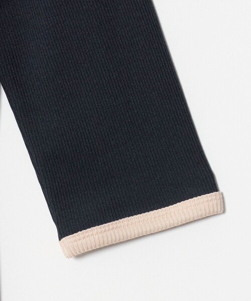 UNITED ARROWS(ユナイテッドアローズ)の「7分袖 リブ バイカラー パイピング カットソー(Tシャツ/カットソー・レディース・ネイビー/ダークブラウン/ダークグレー/オフホワイト・FREE)」の7枚目の写真