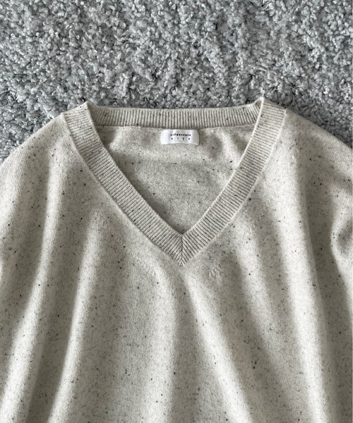 crepuscule(クレプスキュール)の「crepuscule L/s v neck(ニット/セーター・メンズ・ホワイト・2/1)」の1枚目の写真