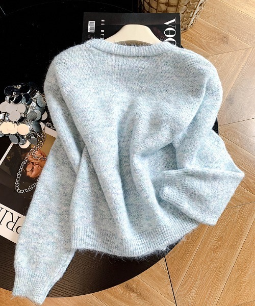 AMAJI(アマジ)の「フラワー刺繍 Vネック ニットカーディガン(カーディガン/ボレロ・レディース・グレー/ライトブルー/ホワイト・FREE)」の4枚目の写真