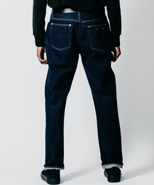 CRIMIE(クライミー)の「BORN FREE TAPERED AUTHENTIC SELVEDGE ONE WASH JEANS - INDIGO MADE IN JAPAN(デニムパンツ・メンズ・インディゴブルー・XXL/XL/L/M/S)」の10枚目の写真