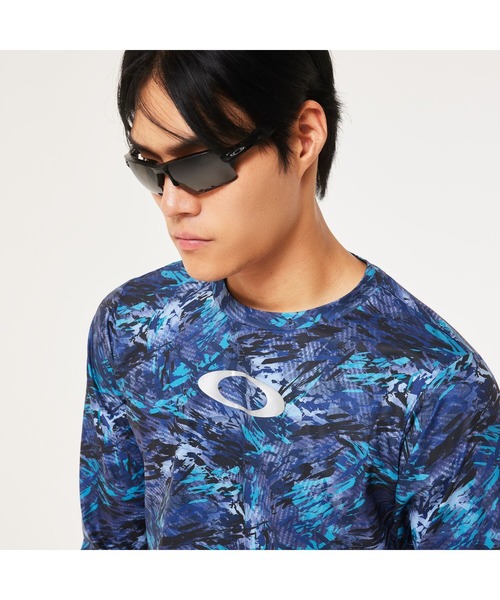OAKLEY(オークリー)の「オークリー STRIKING QD LS GRAPHIC TEE 8.0/Tシャツ/トレーニング/ベースボール/メンズ/OAKLEY(Tシャツ/カットソー・メンズ・ブルー系その他・S/M/L)」の5枚目の写真