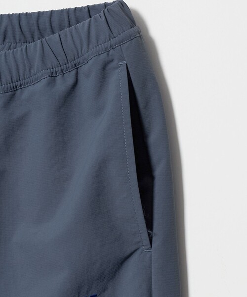 NICE WEATHER(ナイスウェザー)の「<NICE WEATHER>ナイロン トラックパンツ(その他パンツ・メンズ・ブラック/グレー系・L/XS/S/M)」の5枚目の写真