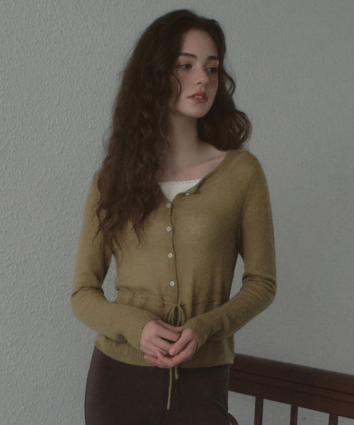 OURNOSTALGIA(アワー ノスタルジア)の「Maren Tie Mohair Knit Cardigan_Khaki(OCB6KN39)(カーディガン/ボレロ・レディース・カーキ・FREE)」の2枚目の写真