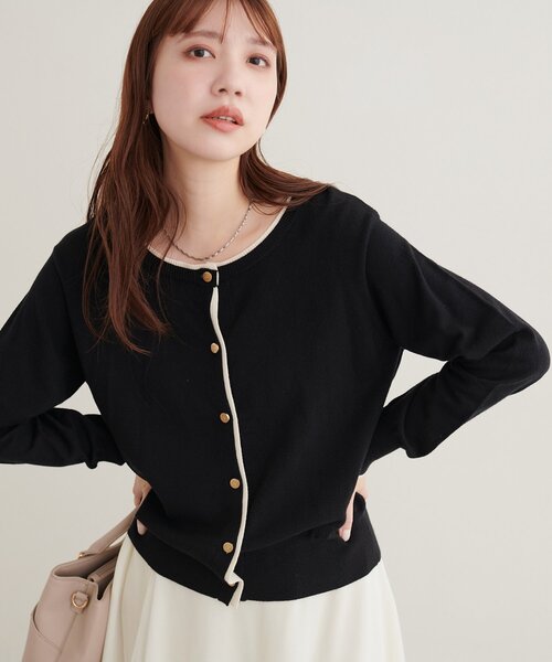 natural couture（ナチュラルクチュール）の「配色金ボタンもちもちカーディガン（カーディガン/ボレロ・レディース・オフホワイト/ネイビー/ブラウン/ベージュ/ブラック・FREE）」の2枚目の写真