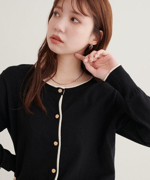 natural couture（ナチュラルクチュール）の「配色金ボタンもちもちカーディガン（カーディガン/ボレロ・レディース・オフホワイト/ネイビー/ブラウン/ベージュ/ブラック・FREE）」の6枚目の写真