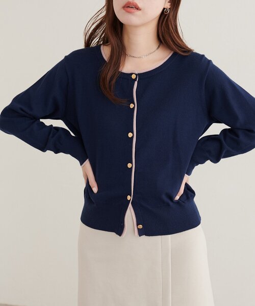 natural couture（ナチュラルクチュール）の「配色金ボタンもちもちカーディガン（カーディガン/ボレロ・レディース・オフホワイト/ネイビー/ブラウン/ベージュ/ブラック・FREE）」の18枚目の写真