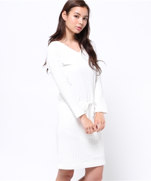 MOUSSY（マウジー）の「RIB BLOUSING OP（ワンピース・レディース・オフホワイト/トップグレー/カーキ/ブラック・FREE）」の7枚目の写真