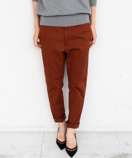 BEAUTY&YOUTH UNITED ARROWS（ビューティーアンドユースユナイテッドアローズ）の「【WEB限定】by ※∴チノテーパード9分丈パンツ◆（チノパンツ・レディース・ブラウン/ベージュ/オリーブ/ネイビー・SMALL/MEDIUM/LARGE）」の2枚目の写真