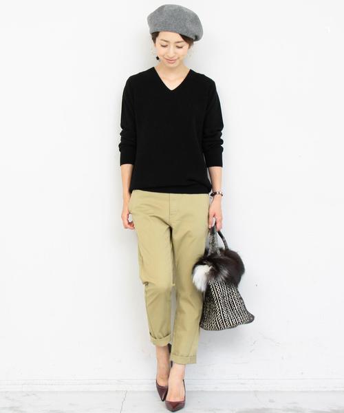 BEAUTY&YOUTH UNITED ARROWS（ビューティーアンドユースユナイテッドアローズ）の「【WEB限定】by ※∴チノテーパード9分丈パンツ◆（チノパンツ・レディース・ブラウン/ベージュ/オリーブ/ネイビー・SMALL/MEDIUM/LARGE）」の15枚目の写真