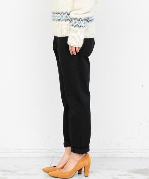 BEAUTY&YOUTH UNITED ARROWS（ビューティーアンドユースユナイテッドアローズ）の「【WEB限定】by ※∴チノテーパード9分丈パンツ◆（チノパンツ・レディース・ブラウン/ベージュ/オリーブ/ネイビー・SMALL/MEDIUM/LARGE）」の11枚目の写真