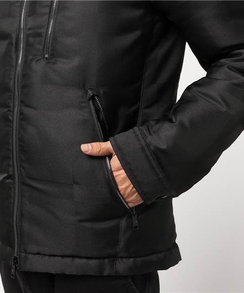 BLACK LABEL CRESTBRIDGE（ブラックレーベル・クレストブリッジ）の「シャドークレストブリッジチェック ライトウェイトダウン（ダウンジャケット/コート・メンズ・ネイビー/ブラック/グリーン/オフホワイト/オレンジ・M/L/LL）」の10枚目の写真