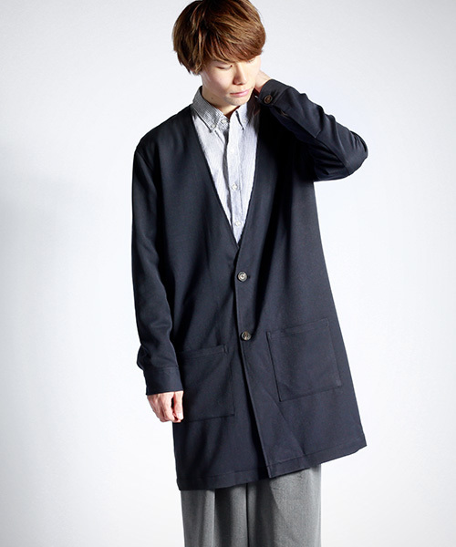 MONO-MART(モノマート)の「T/R ノーカラーロングコート(ノーカラージャケット・メンズ・ブラック/オリーブ/ネイビー/ベージュ/チャコールグレー・FREE)」の5枚目の写真