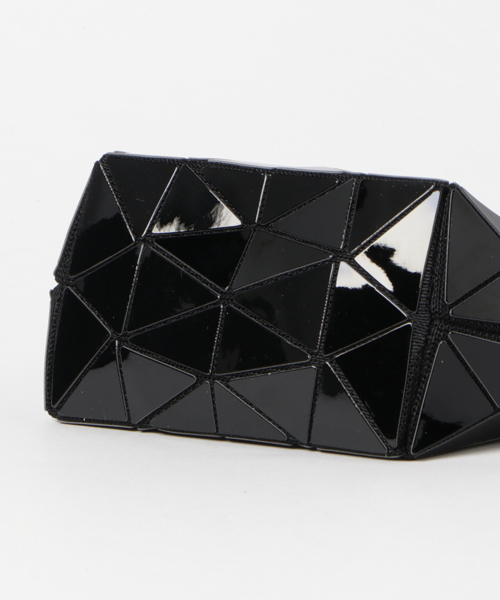 U.Q（ユウキュウ）の「【U.Q/ユウキュウ】パッチポシェット【mimis/ミィーミィーズ】（ショルダーバッグ・レディース・ブロンズ/ブラック/ゴールド/シルバー/ホワイト・FREE）」の8枚目の写真