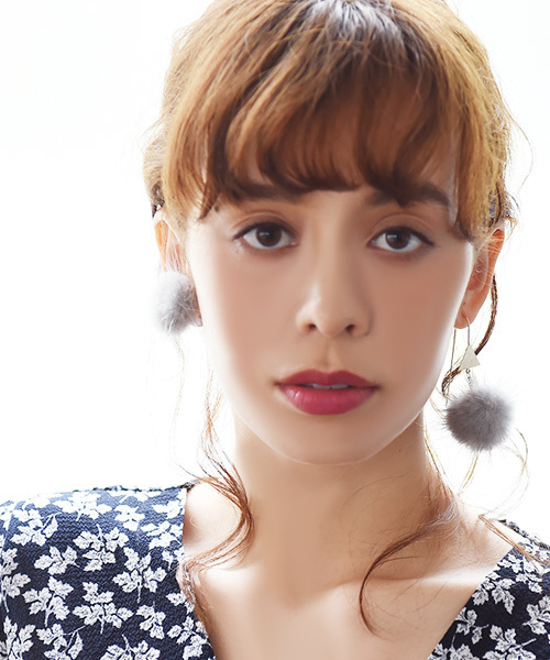 Luz Llena（ラズレナ）の「ミンクファーアシンメトリーピアス（ピアス（両耳用）・レディース・グレー/ベージュ・ﾌﾘ-）」の9枚目の写真