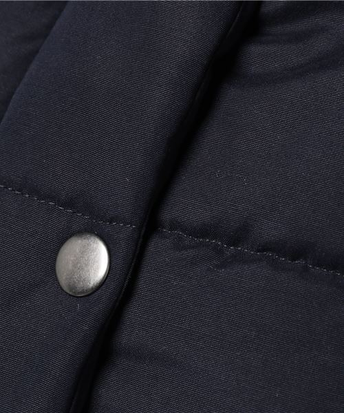 LBC（エルビーシー）の「ピーチ中綿ベスト                （ベスト・レディース・ダークグリーン/ネイビー・MEDIUM/LARGE）」の4枚目の写真