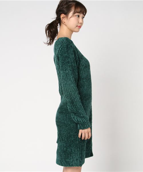 SLY（スライ）の「UNEVEN V/N MG OP（ワンピース・レディース・ブラック/ダークグリーン/ライトベージュ・FREE）」の8枚目の写真