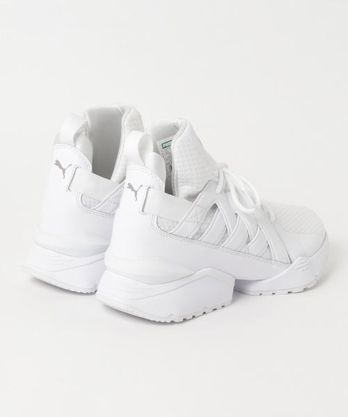 PUMA(プーマ)の「ミューズ エコー EP ウィメンズ (WOMEN)(スニーカー・レディース・ホワイト/ベージュ・22.5cm/23.0cm/23.5cm/24.0cm/24.5cm/25.0cm/25.5cm)」の3枚目の写真