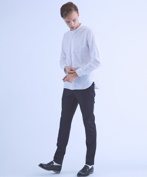 ABAHOUSE（アバハウス）の「【Recency of Mine】カラミストライプバンドカラーシャツ（シャツ/ブラウス・メンズ・ホワイト・44/46/48）」の2枚目の写真