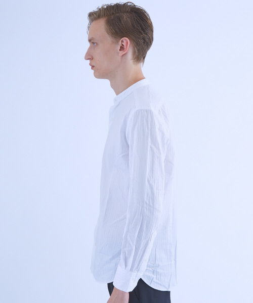 ABAHOUSE（アバハウス）の「【Recency of Mine】カラミストライプバンドカラーシャツ（シャツ/ブラウス・メンズ・ホワイト・44/46/48）」の3枚目の写真