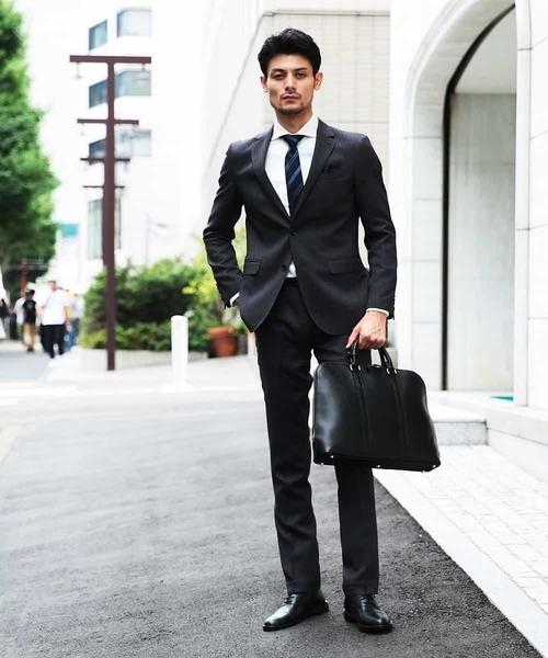 MICHEL KLEIN HOMME   （ミッシェルクランオム）の「ジャケット（FORMOZA へリンボン set-up）（テーラードジャケット・メンズ・グレー/ネイビー・SMALL/MEDIUM/LARGE/X-LARGE/XX-LARGE）」の5枚目の写真