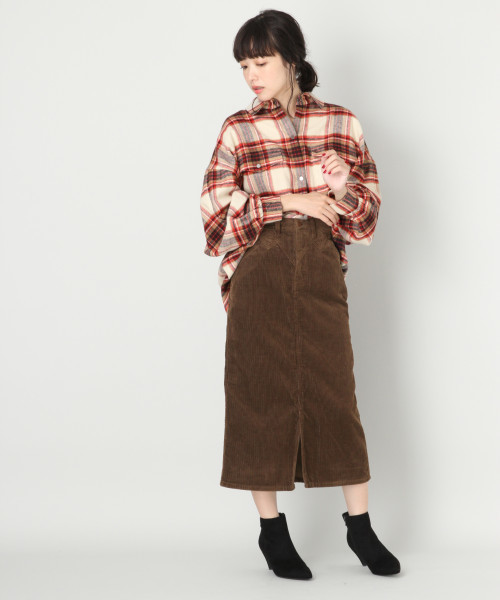 LOWRYS FARM（ローリーズファーム）の「Ｗｒａｎｇｌｅｒコーデュロイスカート　798853（スカート・レディース・グレー/ブルー/ブラウン・X-SMALL/SMALL/MEDIUM）」の14枚目の写真