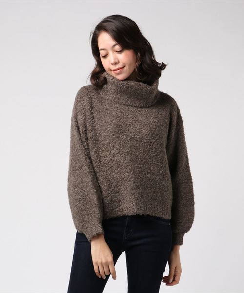 KOBE LETTUCE（コウベレタス）の「オフタートルネックショート丈ブークレニットプルオーバー＊レディース/トップス/セーター[C3191]神戸レタス（ニット/セーター・レディース・グレー/ピンク/アイボリー/マスタード/モカ・FREE）」の3枚目の写真