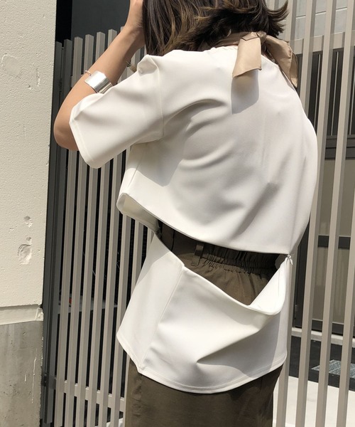 &g'aime（アンジェム）の「【&g'aime】シームスリットトップス（Tシャツ/カットソー・レディース・ホワイト/ブラック/イエロー/ブルー・FREE）」の7枚目の写真