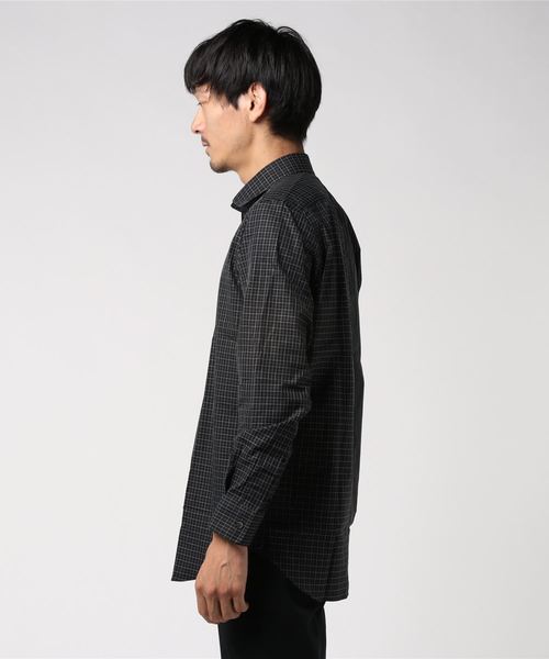 JOHN LAWRENCE SULLIVAN（ジョンローレンスサリバン）の「MIX BROADCLOTH ASYMMETRY COLLAR SHIRT（シャツ/ブラウス・メンズ・ホワイト/ブラック・44/46）」の3枚目の写真